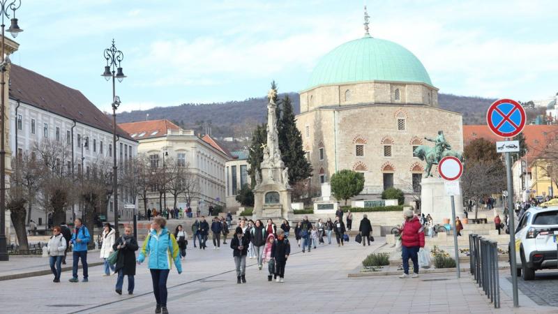 BAMA - Zűrzavar a Széchenyi téren? Íme, ami mögötte állhat!