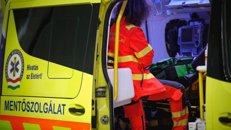 Három autó ütközött egymással a fehérvári baleset során, és sajnos egy gyermek is megsérült az incidenst követően.