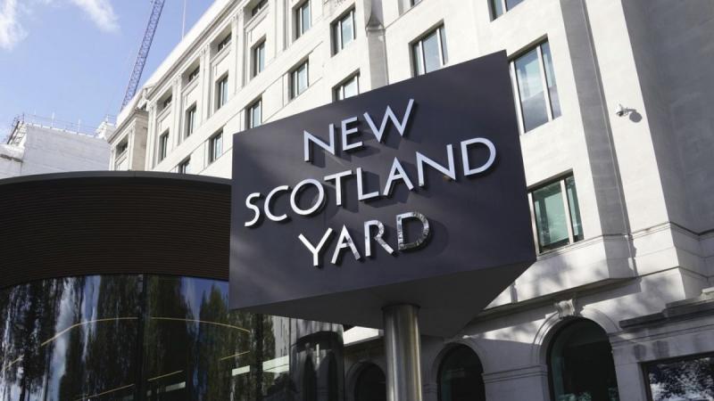 A brit terrorelhárító egységek négy iráni férfit őrizetbe vettek, a hatóságok szerint a lépés a biztonság megőrzése érdekében történt.