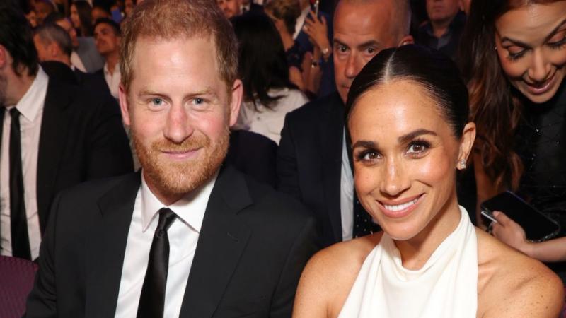 Meghan Markle egy gyönyörű naplementés fotóval lepte meg hatéves fiát, melyen a pillanat varázsa és a családi szeretet tükröződik.