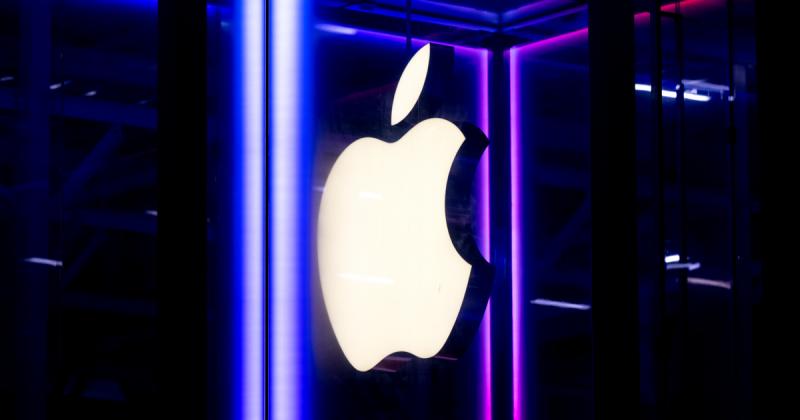 A Samsung különleges gyártósort alakít ki a hajlítható kijelzős iPhone számára.