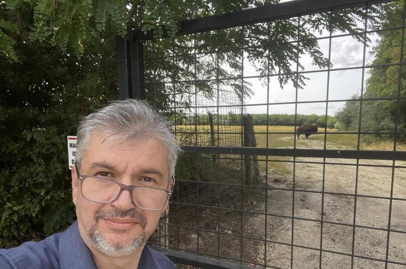 Hadházy reagált Rákayra: A fideszes aktivisták olyan zavarodottak, mint egy faltörő kos, aki kétségbeesetten próbálja megérteni a fotocella működését.