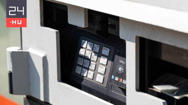 A bankok szorgalmasan telepítik az új ATM-eket, ezzel pedig robbanásszerűen megnőtt a bankautomaták száma.